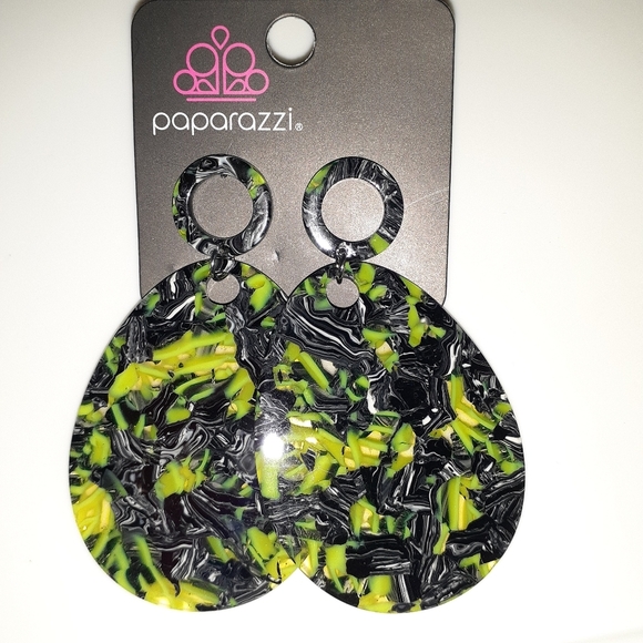 Retro-Politan Multi Earrings - Picture 3 of 6